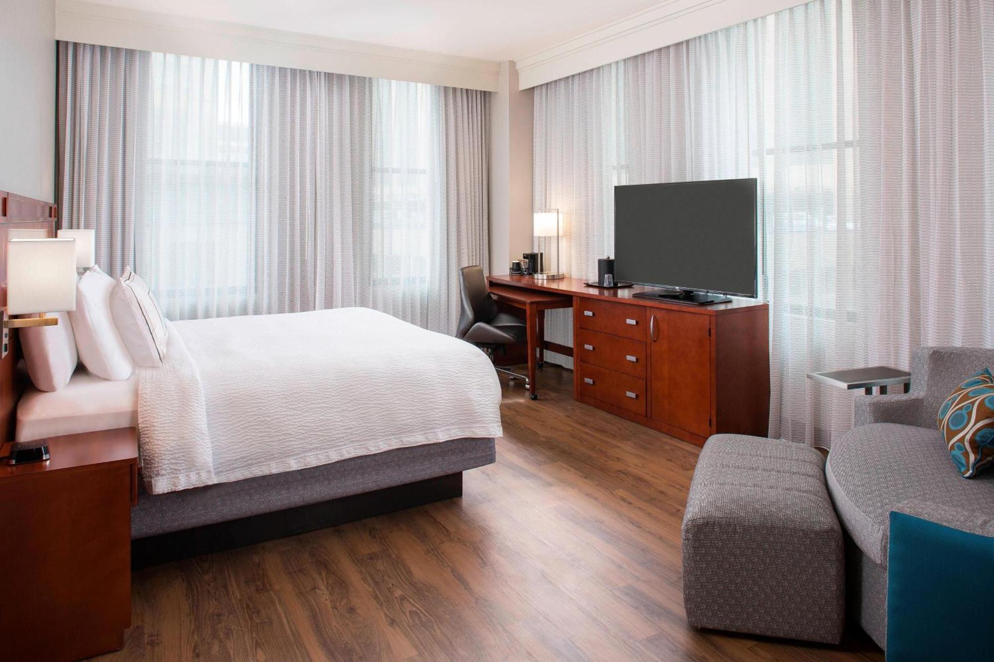 Hotel Courtyard By Marriott Downtown Near The French Quarter Nueva Orleans